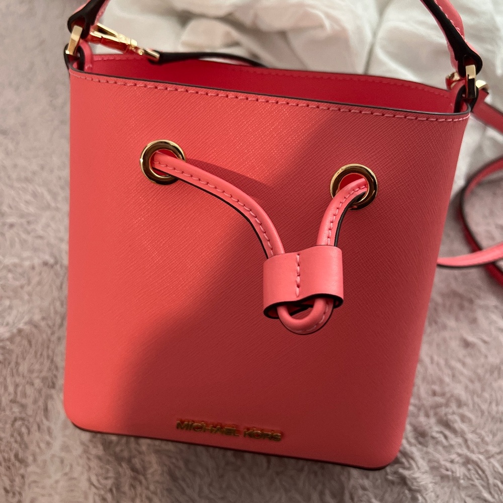 Michael kors crossbody/top handle bag